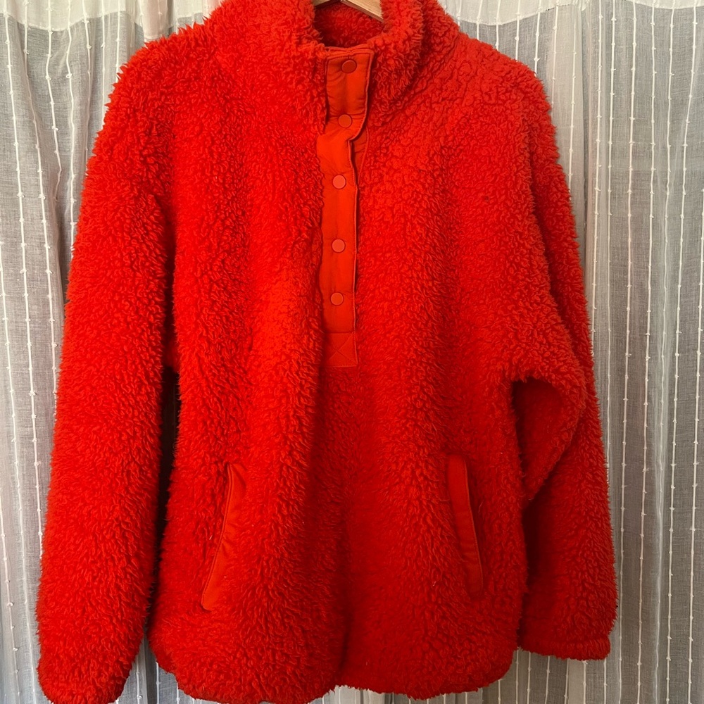 Cozy Eddie Bauer Red Fleece Pullover